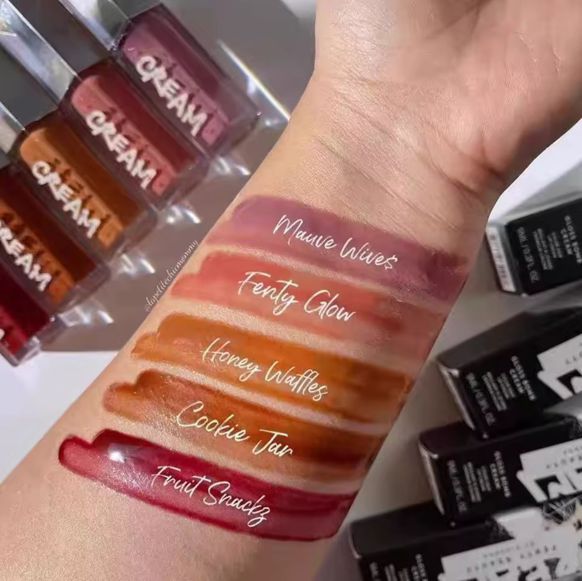 Gloss Crème Ultra Pigmenté – Finition Brillante & Texture Velours FENTY BEAUTY